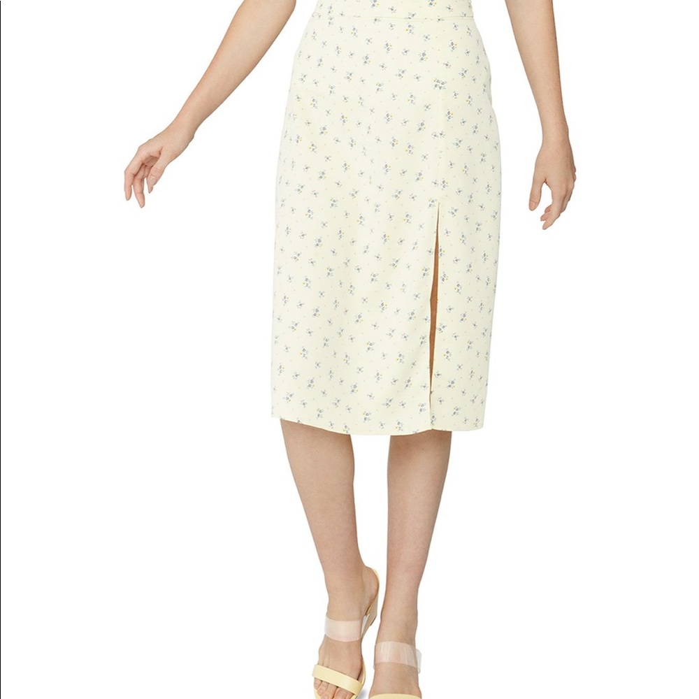 BCBG midi skirt - size 6